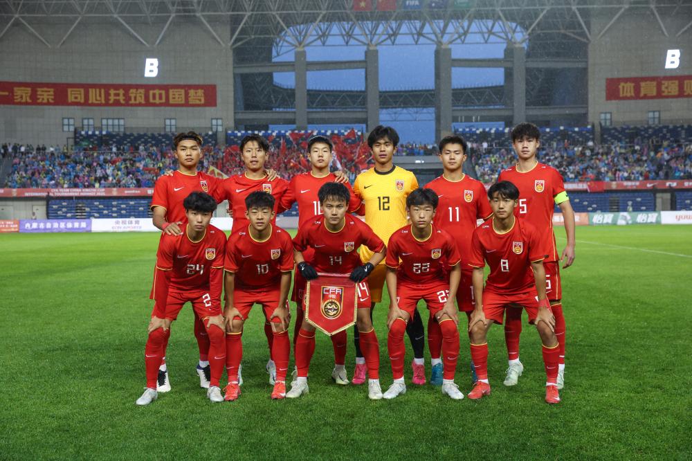 主教练生病离场！魔术主帅莫斯利本场能否回归成疑